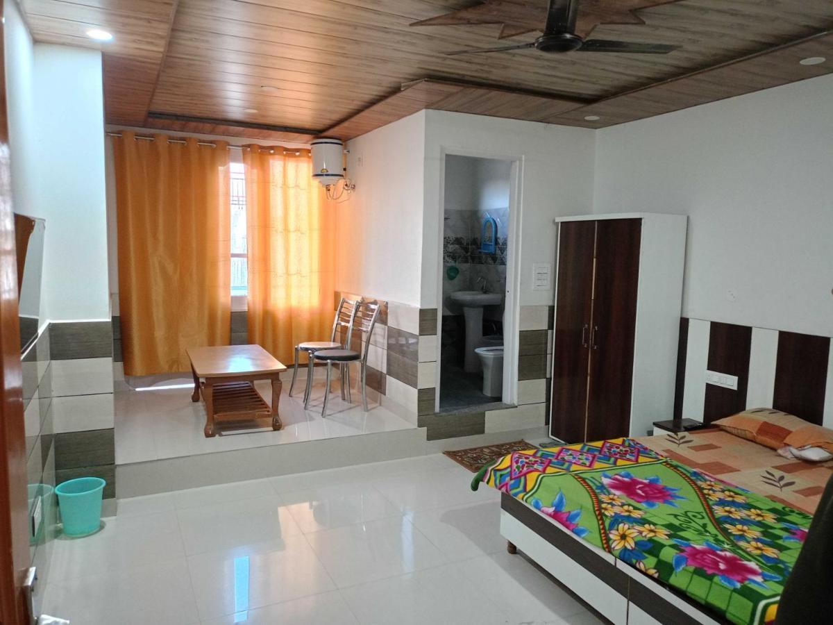 Hotel O Parmar Palace Mandi Ngoại thất bức ảnh